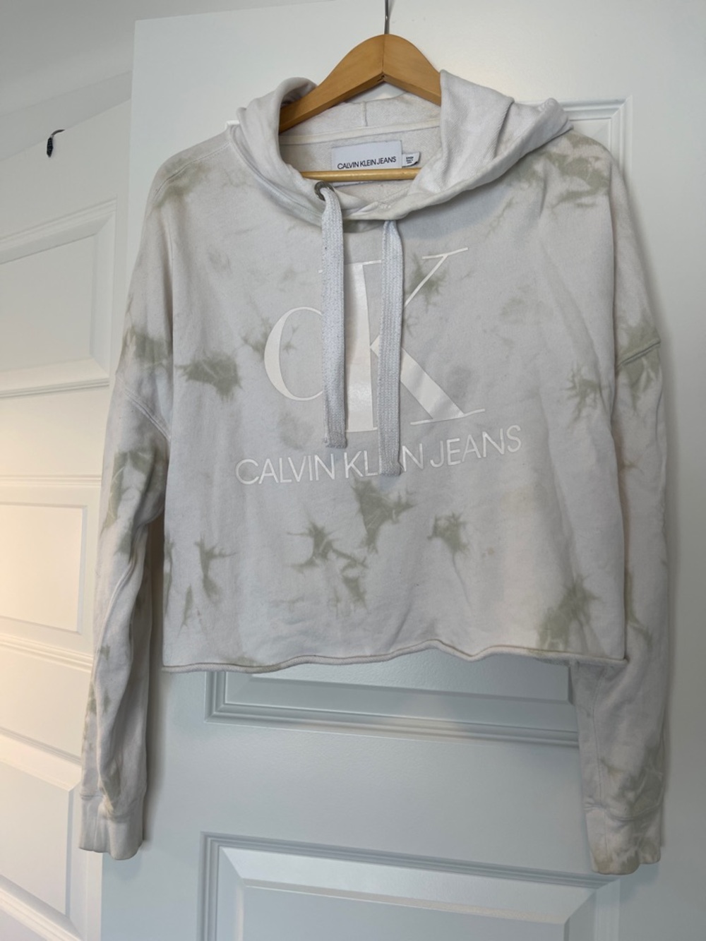 Calvin Klein Tie Die Cropped Hoodie
